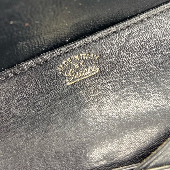 Rare Vintage Gucci Envelope Clutch - Picture 11 of 16
